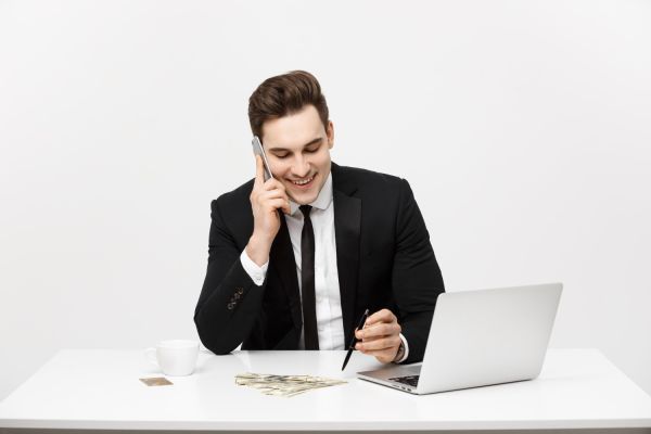 Optimisez vos investissements : comment la finance comportementale influence vos choix boursiers